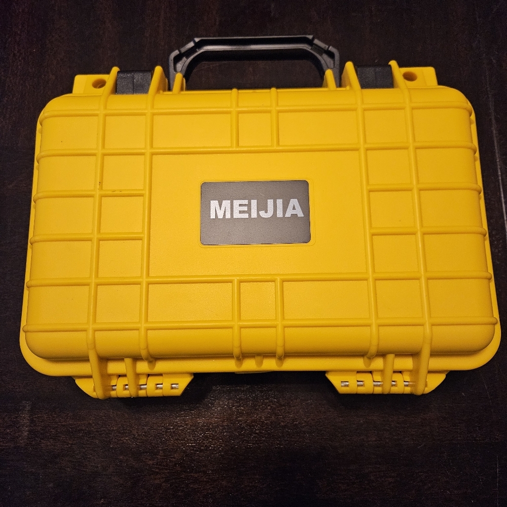 MEIJIA  Portable  All  Weather  Waterproof  Protective  Hard  Case